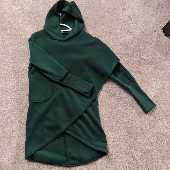 Jackets & Blazers - Green Tunic Hoodie
